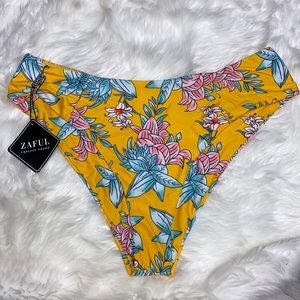 NWT Zaful bikini bottoms